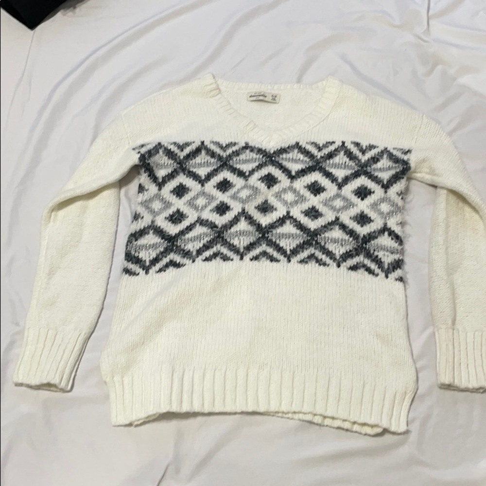 Abercrombie and Fitch Sweater